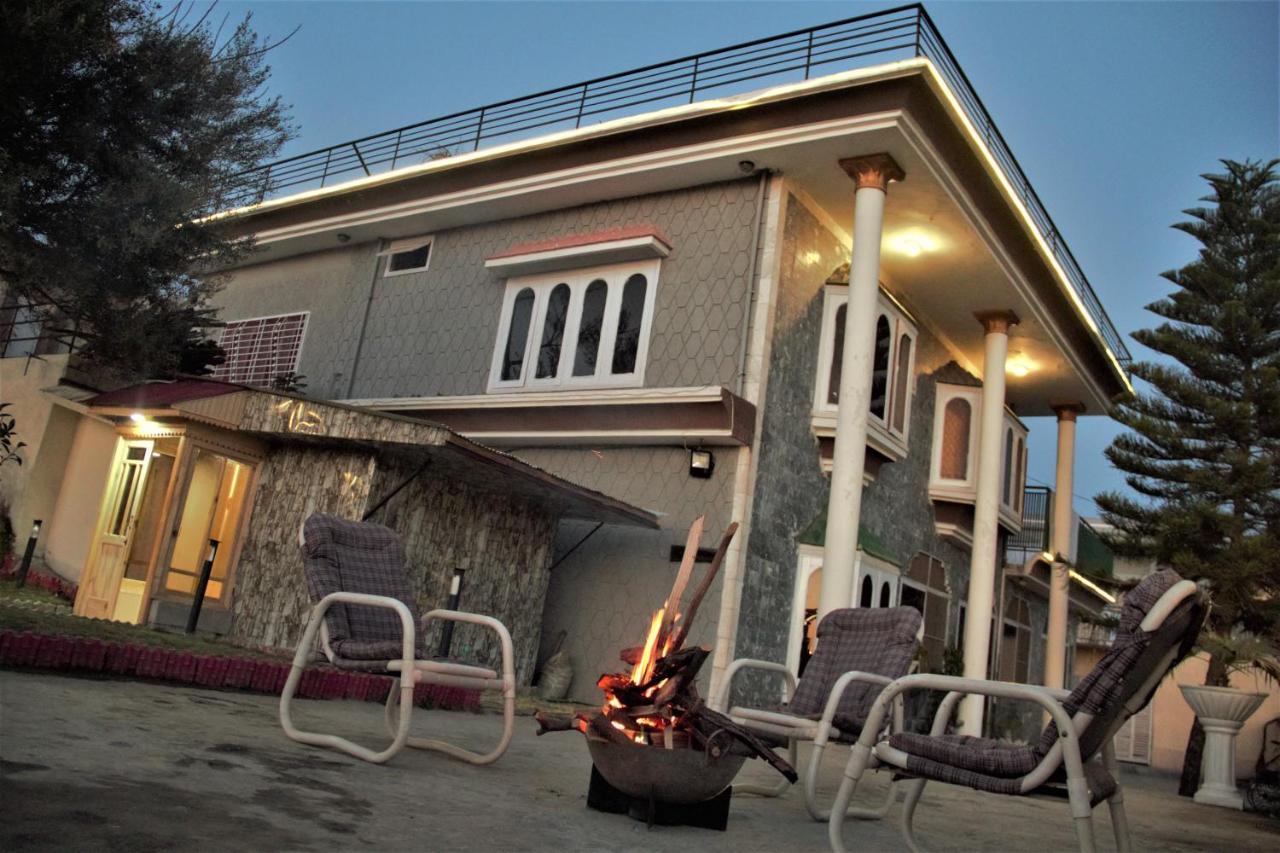 Republika Central Mansehra Exterior foto