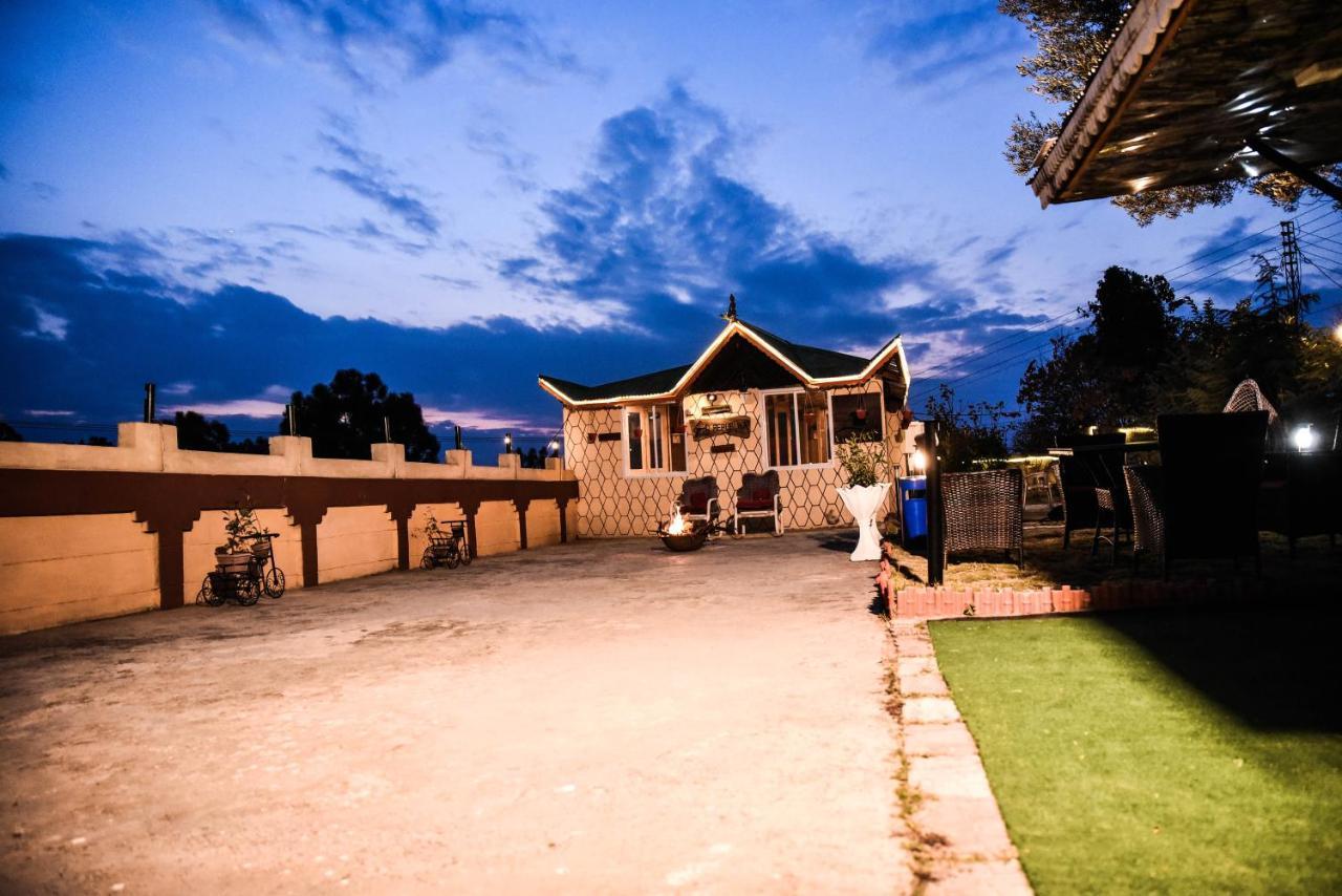 Republika Central Mansehra Exterior foto